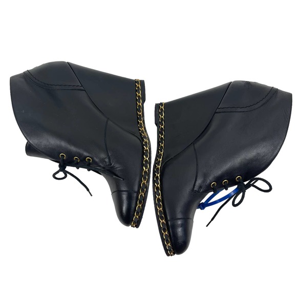 Chanel CC Logo Wedge Ankle Boots Gold Chain Black Size 39.5 - Picture 5 of 12